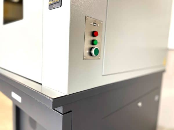 Máquina de grabado láser de fibra de producción - funcionamiento