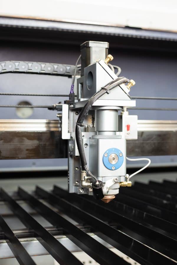 MQ1390C Alta potencia CO2 Combi metal madera plástico plástico cortador láser cabeza láser primer plano