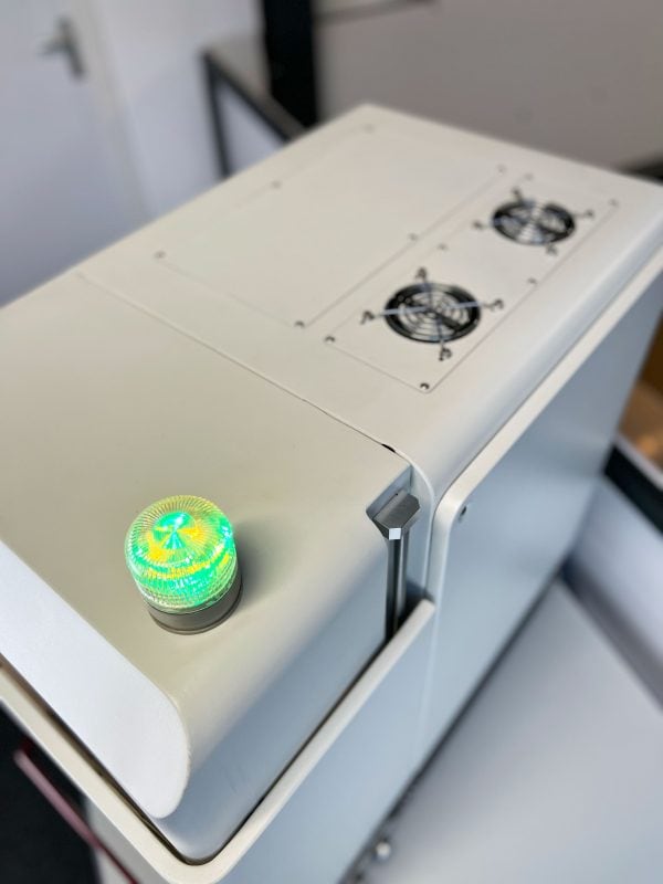máquina de grabado láser de fibra de escritorio
